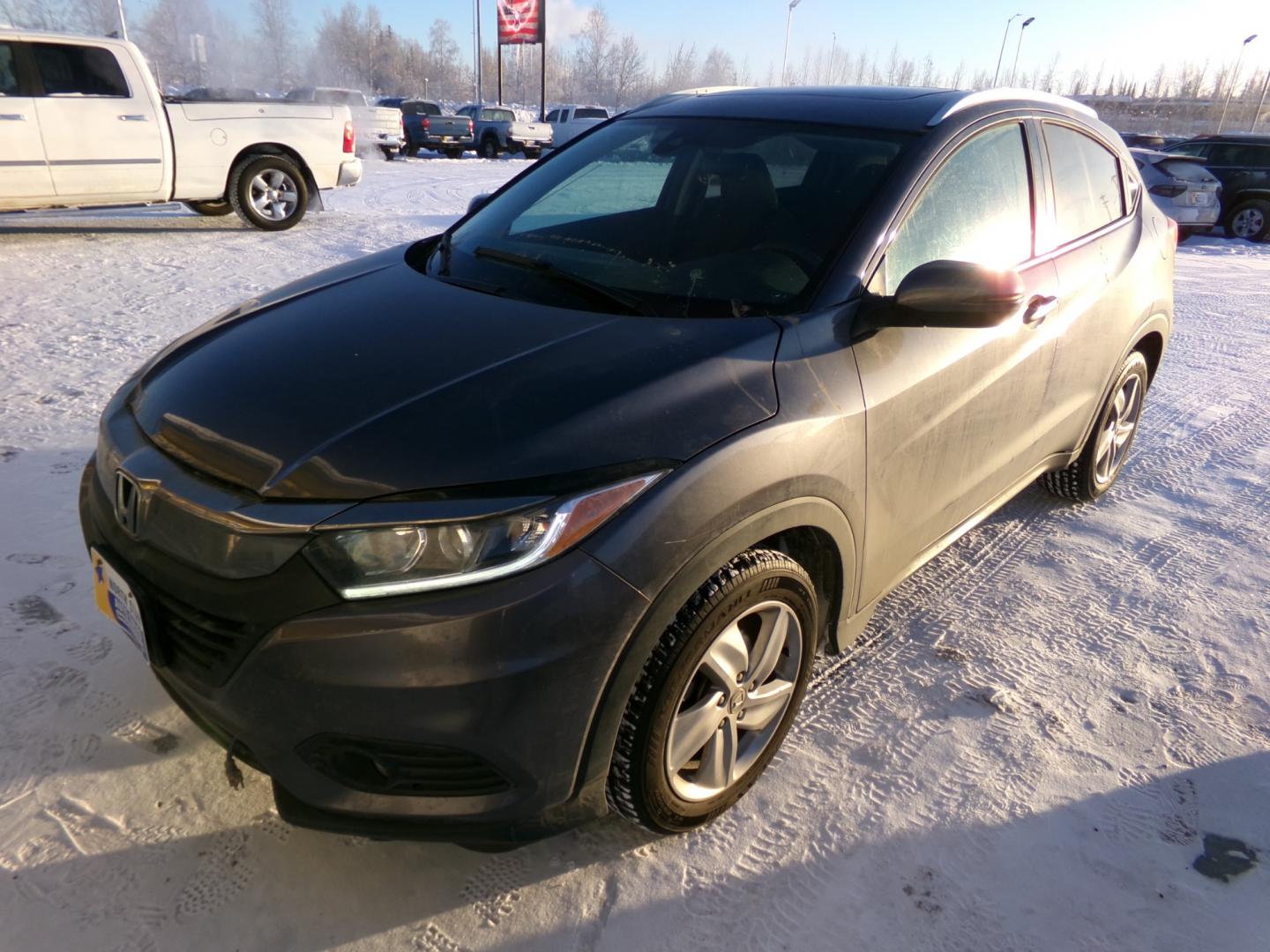 2020 Grey Honda HR-V EX AWD (3CZRU6H54LM) with an 1.8L L4 DOHC 16V engine, CVT transmission, located at 2630 Philips Field Rd., Fairbanks, AK, 99709, (907) 458-0593, 64.848068, -147.780609 - Photo#0